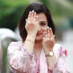 Purnima Instagram – Eid_ul_fitr 2023🌙⭐️✨🕌🤲🏼

Eid_day_ 1️⃣

 #EidMubarakEveryone 

#alhamdulillah__الحمد__لله 

#mashaallahماشاءالله 

Mehedi – @mehendi_by_tahamina
