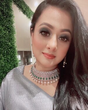 Purnima Instagram - Life is unpredictable ..be grateful for every moment •••