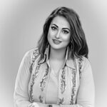 Purnima Instagram – 1 or 2 ?