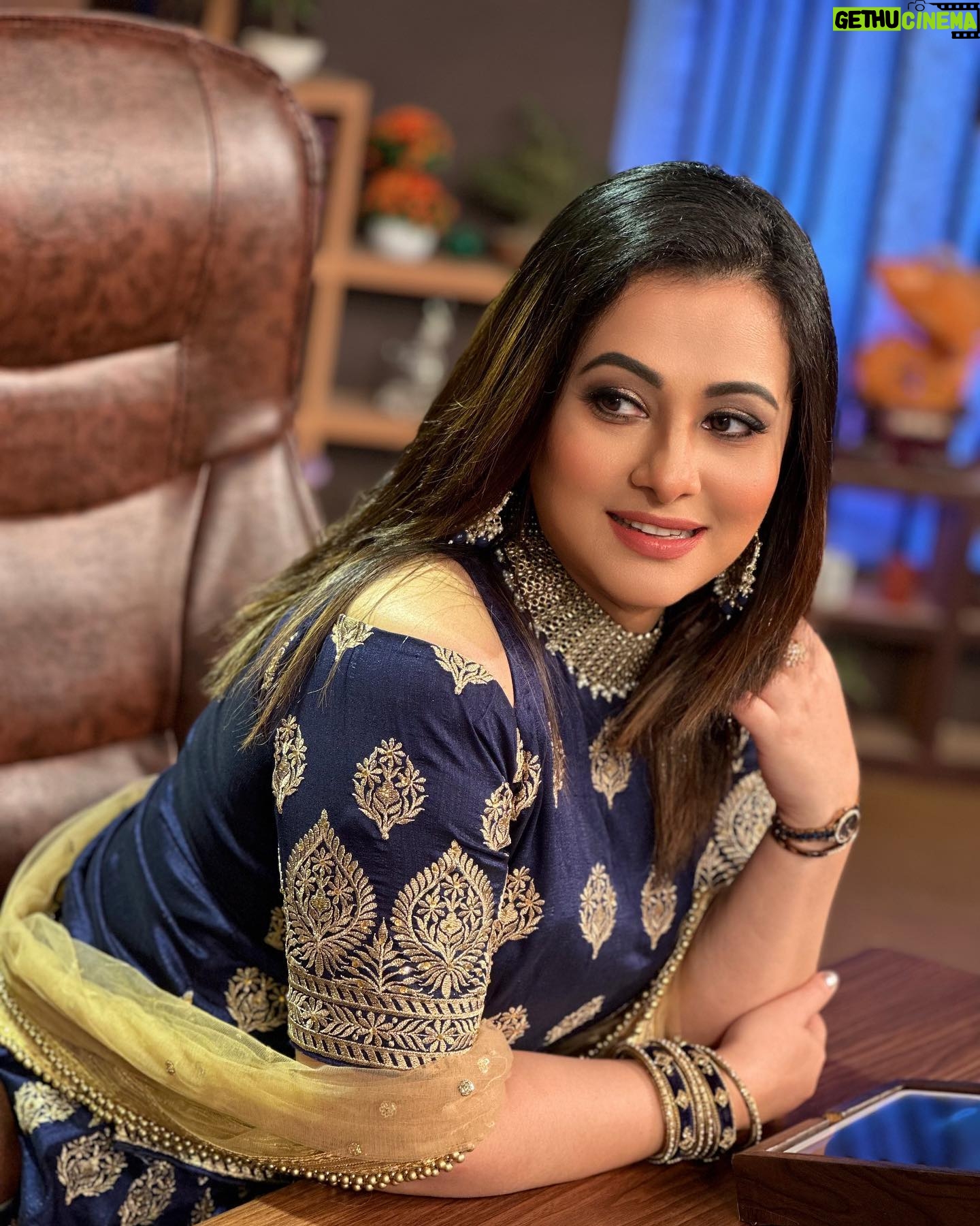 Purnima Instagram - #therealpurnima #purnima #bangladeshiactress 💙💛🤍