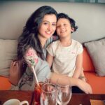 Purnima Instagram – #mommasgirl 👩🏻‍❤️‍👩🏻

Masha Allah 😇