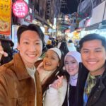 Puteri Aishah Instagram - Last holiday for this year. Lepas ni kena tunggu baby besar sikit baru boleh jalan2. Kan @firdaussulaiman_ ? 😆