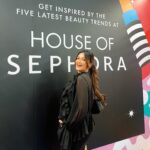 Puteri Aishah Instagram - get to see the newest & latest products in @sephoramy 🎀✨ thank you for having me 💖 @sephoramy @theprpeopleasia #houseofsephora