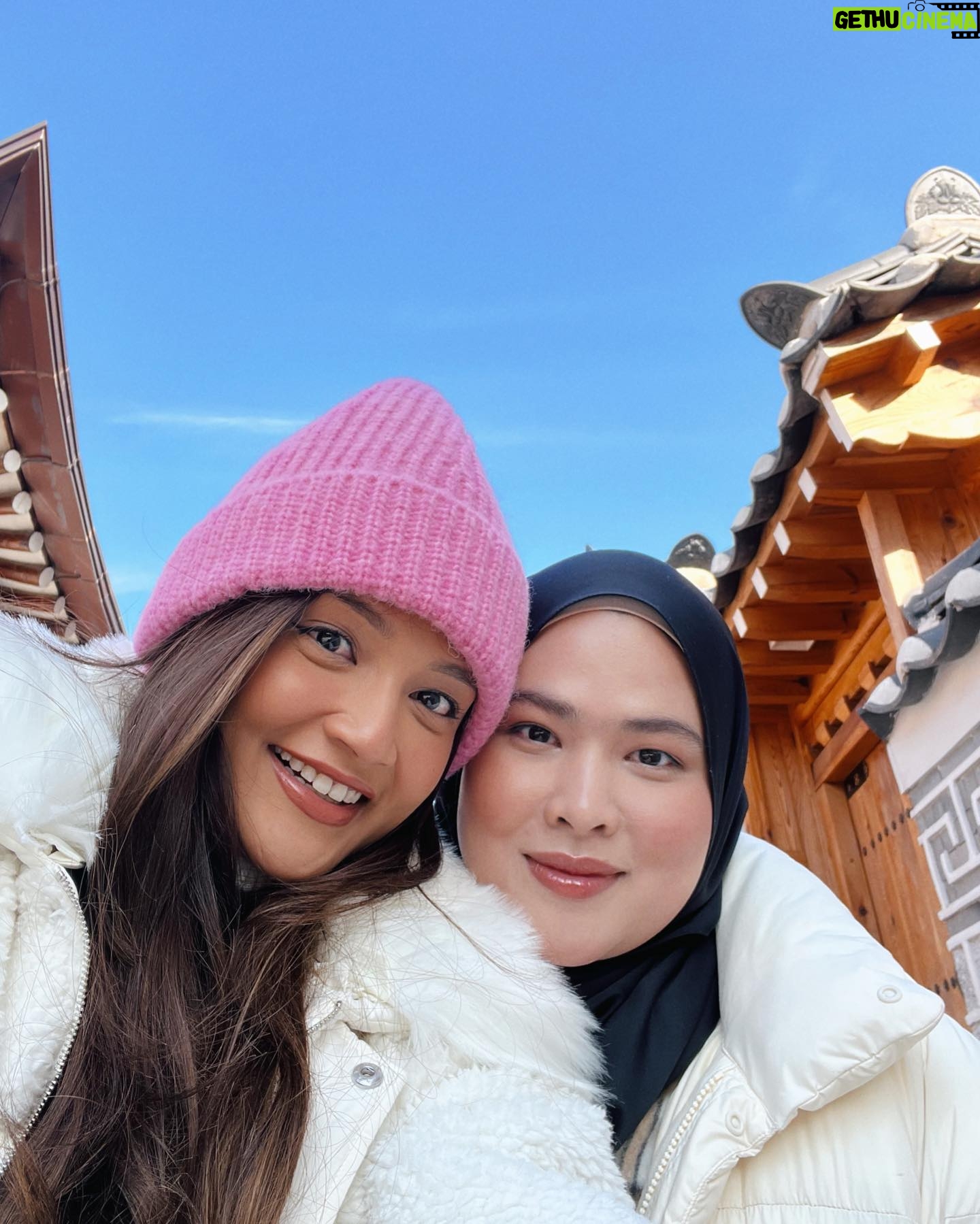Puteri Aishah - 5.5K Likes - 𝓬𝓸𝓵𝓭 𝓫𝓾𝓽 𝓱𝓪𝓹𝓹𝔂 🙏🩷