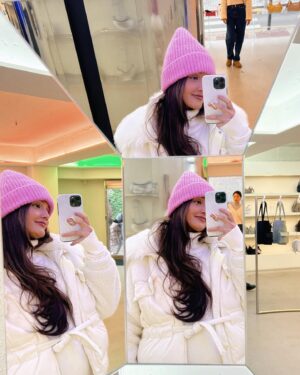 Puteri Aishah Instagram - 𝓬𝓸𝓵𝓭 𝓫𝓾𝓽 𝓱𝓪𝓹𝓹𝔂 🙏🩷
