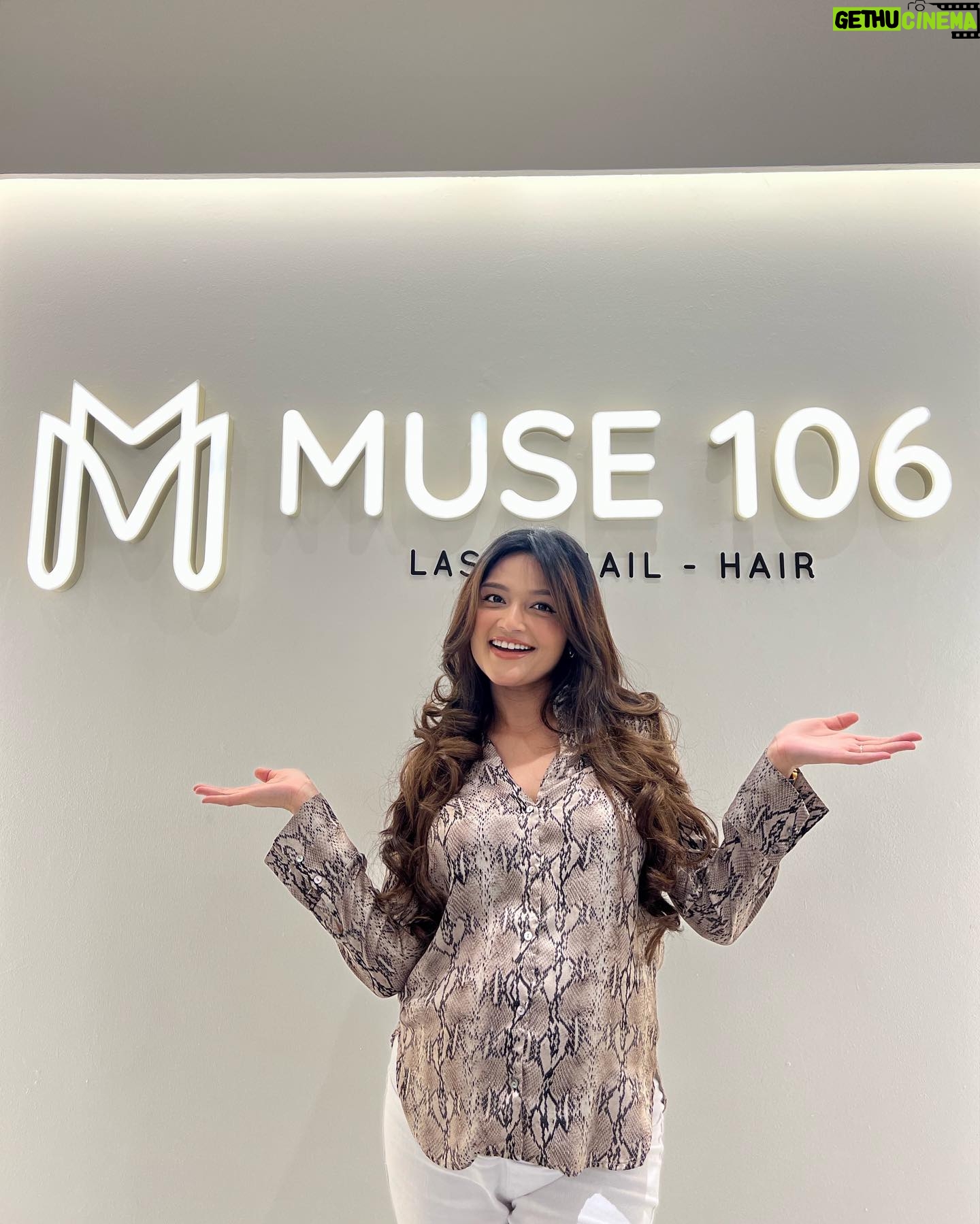 Puteri Aishah Instagram - nothing beats a great hair day 🎀✨ thank you @muse106_my @tailawerence you guys THE best! 🧚🏻♀️