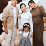 Puteri Aishah Instagram - gender reveal #babyPF 🩵
