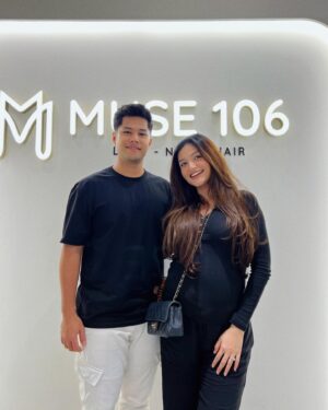 Puteri Aishah Instagram - pedicure manicure   husband’s haircut = done ✔️🩷 

@muse106_my ✨
