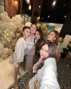 Puteri Aishah Instagram - happy birthday star, @daiyantrisha ✨