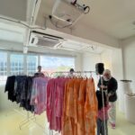 Puteri Aishah Instagram – tadi pergi @asly.official grocery 💫 saja shopping2 sikit 😛 congratulations @yayazahir @arrizazim and team Asly! so creative and baju cantik2, mug cantik2 aahhh love 😻 Pastu ada Yunaa 😻