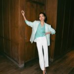 Putri Marino Instagram - Kemarin untuk @id.oriflame 🧡 Styled by @hagaipakan , custom by @biehintailor Make up @vagueskin Hair @ranggayusuf Photo @yestianovira