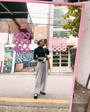 Putri Marino Instagram - Terlalu banyak kaca bertebaran di seoul.
