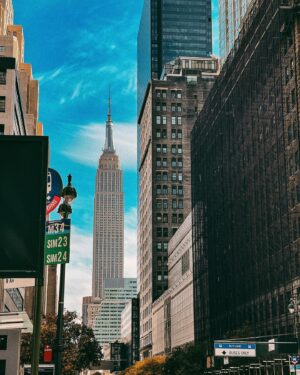 Putri Marino Instagram - New york. Kamu dingin.