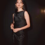 Putri Marino Instagram - Beberapa BTS untuk @lorealparis 😌🧡 @vagueskin @ranggayusuf @yoland_handoko Photo @xrifaldi