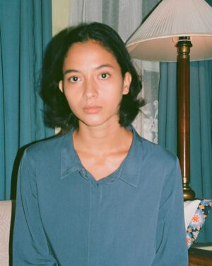 Putri Marino Instagram - Arum ini lebih mirip ibuk dasiyah atau bapak seno? 
Photo @mutiaratt