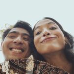 Putri Marino Instagram - Selamat sudah Wrap untuk seluruh cast dan crew series Gadis Kretek! 🧡🧡🧡