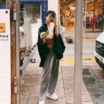 Putri Marino Instagram – Kegiatan sampingan di cannes : selfie di kaca.