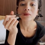 Putri Marino Instagram - Make up Mager ( manis seger ) 😌