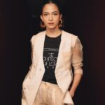 Putri Marino Instagram - Untuk @filmtaol 🧡 Styled by @hagaipakan @tanganofficial Make up @editwithmakeup Hair @krisna_endi Photo @yestianovira