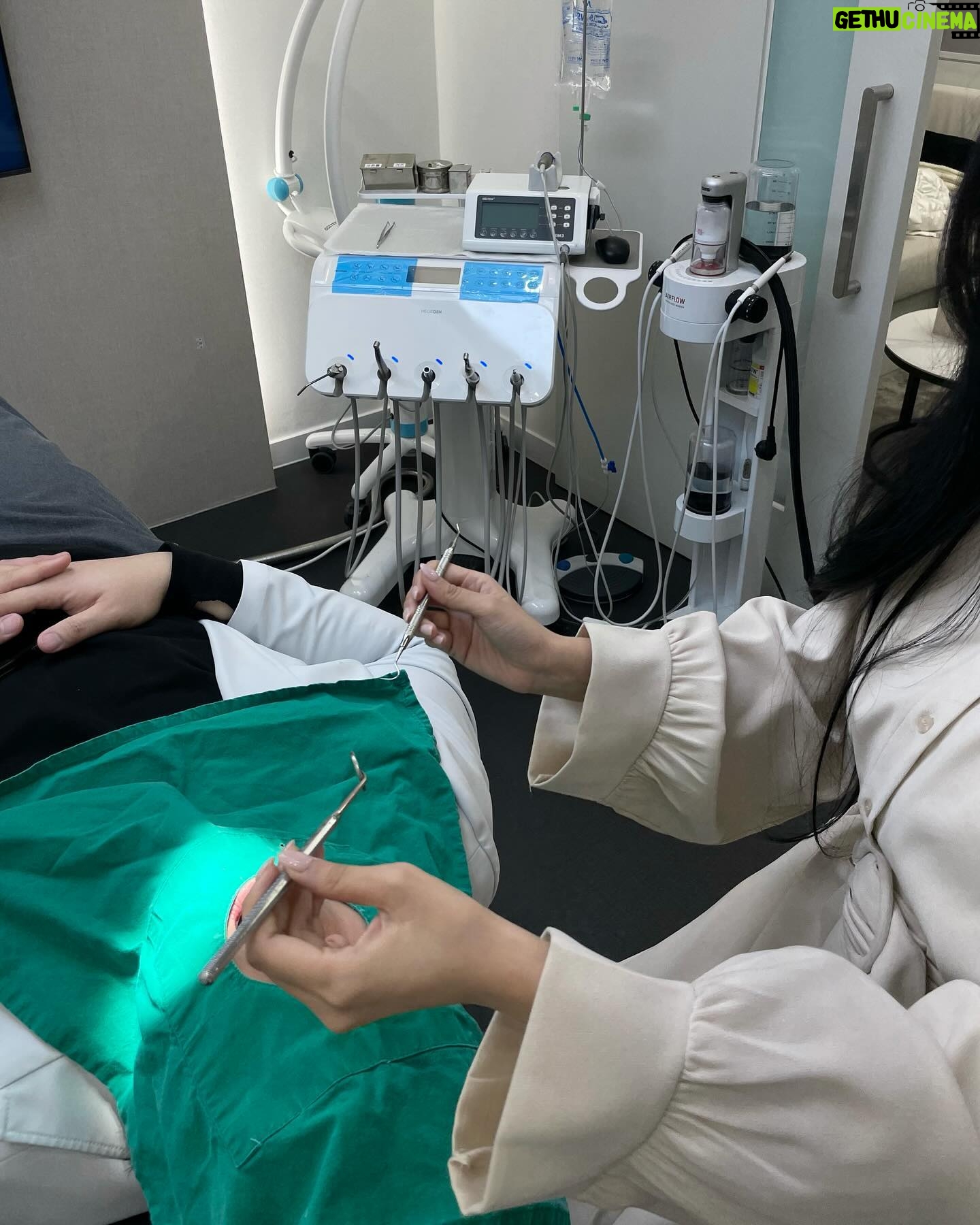 Qri Instagram - @lucid_dental_clinic π¦·β¨ κ°λ¨ 루μλμμ νλλ μ μνκ² μ€μΌμΌλ§ λ°μμ΄μ :) μ λ€μμ μμ₯λ λμ°μμ£ μγ°οΈ νμΈμ πμμΈνΉλ³μ κ°λ¨κ΅¬ λ
Όνλ‘111κΈΈ 3, 1μΈ΅ μΈμ£Όμ 2λ² μΆκ΅¬ λ°λ‘ μ 건물 #루μλμΉκ³Ό