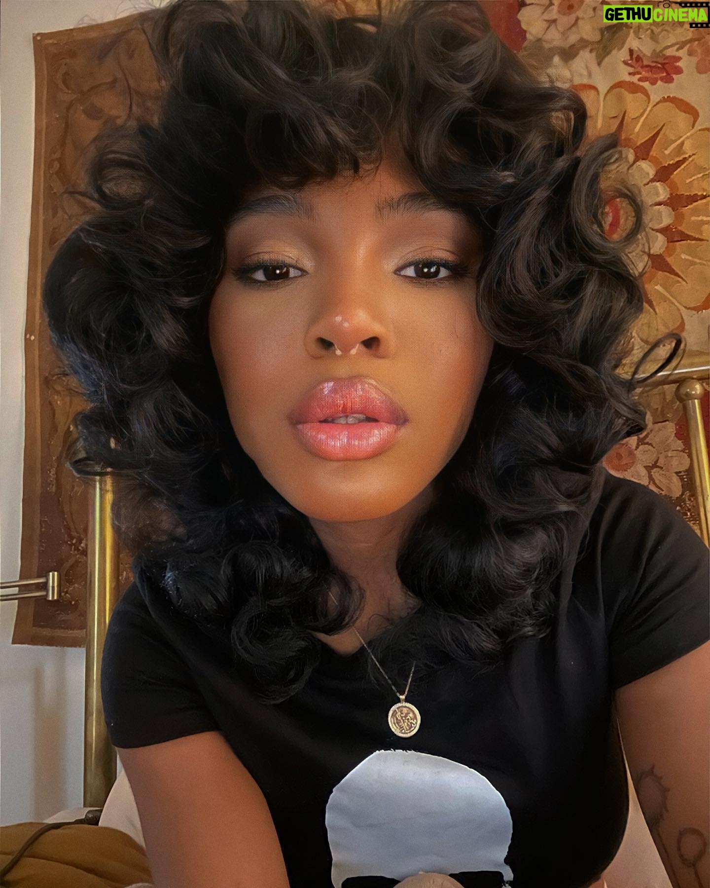 Quen Blackwell Instagram - NEW HAIR NEW BITC-