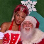 Quen Blackwell Instagram - MERRY CHRISTMAS 🤶🏾❤️🎅🏻🎄