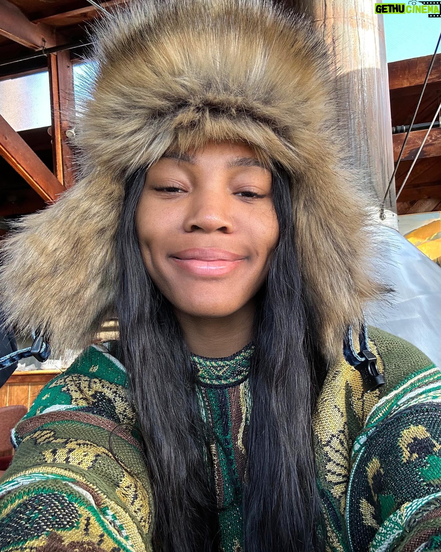Quen Blackwell Instagram - I went to the woods for my bday…would HIGHLY recommend 🐛🐛