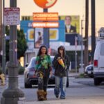 Quen Blackwell Instagram - Quen Blackwell and Odessa A’zion were spotted during a PDA-filled day out on the streets of LA sparking romance rumors with their undeniable chemistry. 📸 @tonyadams