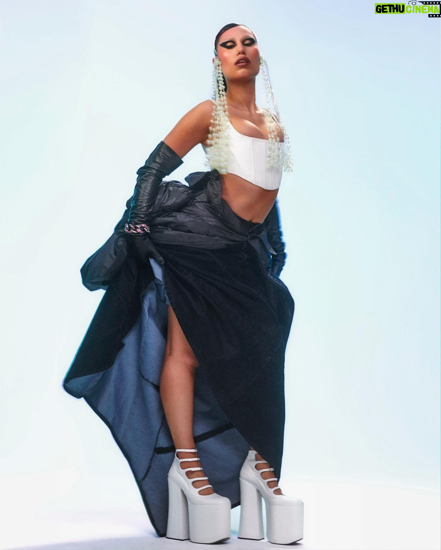 RAYE Instagram - I am so grateful to @vmagazine for including me in the V140 Spring 2023 Issue πΉπ€π« Shot in November by the incredibly talented @hannahkhymych πΈ P.s I still have the ponytail you lent me safely in a drawer at my sisters place in LA donβt hate me @themartyharper πβ₯οΈ