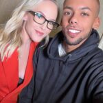 Rachael Harris Instagram - Had the very best time seeing friends and getting to work with @americanveteranscenter for their ‘Salute to Hero’s Special’ which will air on all network this Thursday for Veterans Day 🇺🇸 I adore you @kurtbardella and @miroonthewall for everything ❤️ Thanks to these beauties for the confidence, joy and especially the tea style @karenraphael suit @mantu_castor Ring master @_fyeguy_ Face @@facesbysaraboyd hairdooz @baby.bboyy