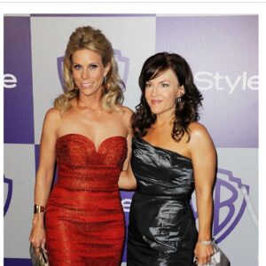 Rachael Harris Instagram - Happy Birthday @_cherylhines 🥳🎉 You make everything and everyone sunnier, sweeter and funnier💛 
If you ever leave me I’m going with you! Yay! 
Henry, Otto .. my entire family loves you lady. Have the most beautiful day. 🎂🙏❤️