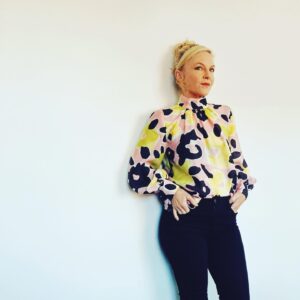 Rachael Harris Instagram - When getting ready turns into an impromptu shoot…Had the best time in New York. Here are some captured moments @smythtribecany