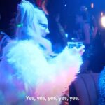 Rachael Harris Instagram - I love you @lucifernetflix !😈 👏🏻 From @lucifernetflix • today’s word of the day is brought to you by linda 🍸