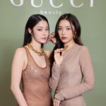 Rachanun Mahawan Instagram - @guccibeauty เนรมิตโลกแห่งความงามใจกลางเซ็นทรัลลาดพร้าว กับ Gucci Beauty Bar ป๊อบอัพสุดพิเศษในรูปแบบบิวตี้บาร์ที่มาพร้อมความเป็นเอกลักษณ์อันโดดเด่นของแบรนด์ เพื่อเปิดตัว Gucci Neutrals Collection อย่างเป็นทางการ กับคอลเลคชั่นลิปสติกโทนนู้ด 15 เฉดสีใหม่ที่ออกแบบมาพิเศษในเนื้อสัมผัสหลากหลายแบบ ตั้งแต่เนื้อครีมมี่ของซาตินไปจนถึงแมตต์ฟินิช ประกอบด้วย 6 เฉดสีใหม่ของ Rouge à Lèvres Satin, 3 เฉดสีใหม่ของ Rouge à Lèvres Liquide Mat และ Rouge à Lèvres Mat ลิปสติกเนื้อแมตต์ใน 6 เฉดสีใหม่ พบกับทุกคอลเลคชั่นที่ขายดีที่สุดจาก #GucciBeauty ซึ่งล้วนแต่เป็น Must Have Items ตั้งแต่ไลน์เมคอัพสุดพรีเมียม น้ำหอมคอลเลคชั่นต่างๆ รวมถึงน้ำหอมชั้นสูงอย่าง The Alchemist’s Garden นอกจากนี้ในโซนเคาน์เตอร์เครื่องสำอางยังมาพร้อมเทคโนโลยี Virtual Makeup Try on กับการเปลี่ยนลุคด้วยการลองเมคอัพแบบเสมือนจริง ควบคู่ไปกับกิจกรรมเวิร์คช้อปและให้คำปรึกษาด้านการแต่งหน้าโดยผู้เชี่ยวชาญ โดย Gucci Beauty Bar Pop-Up ตั้งอยู่บริเวณลานโปรโมชั่น โซน A ชั้น 1 เซ็นทรัลลาดพร้าว ระหว่างวันที่ 23 - 29 พฤษภาคม 2567 @guccibeauty #GucciBeauty #GucciBeautyThailand #GucciMakeup