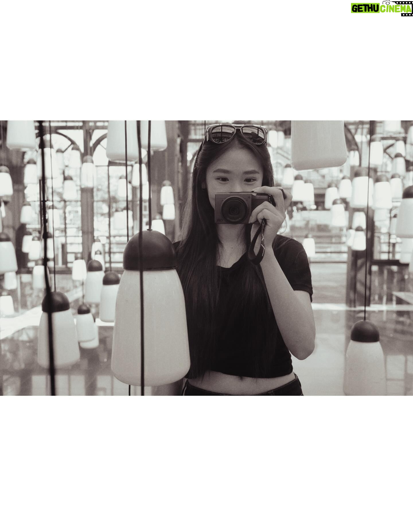 Rachanun Mahawan - 71K Likes - @ysl