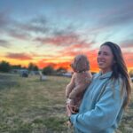 Rachel Ballinger Instagram - Get ready, Sunset, go! 🌅