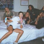 Rachel Ballinger Instagram - Celebrating Zara the only possible way…. A Hannah Montana themed slumber party 💕👑🎤