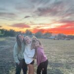 Rachel Ballinger Instagram - Get ready, Sunset, go! 🌅