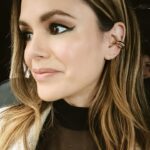 Rachel Bilson Instagram - #kuffs #iykyk