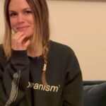 Rachel Bilson Instagram - When rapid fires go up in flames… today on @broad_ideas_pod we have @jamesmorosini actor, writer, director of one of our favorite films of this last year…. #Ilovemydad out now. Link in bio for the episode where @obliviaallen and I peed a little and even @wobby_wob laughed….