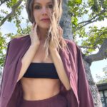 Rachel Bilson Instagram – One of my absolute favorite go to designers… @rachelpally is on @broad_ideas_pod today!!! Please go listen and also go buy some of your new favorite summer wardrobe staples at rachelpally.com link in bio! 😘