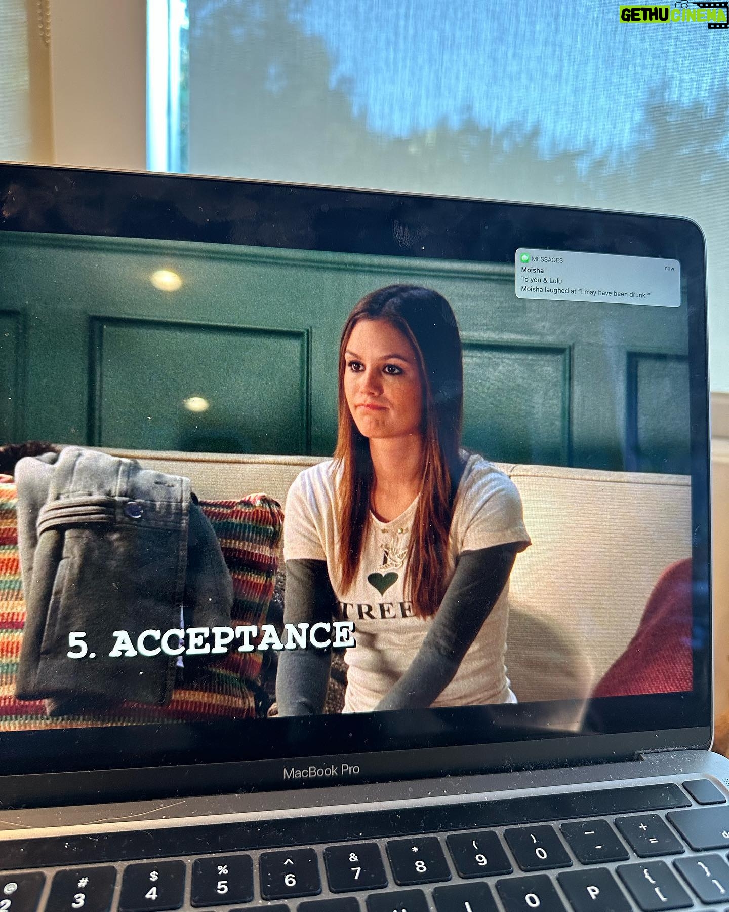 Rachel Bilson Instagram - Stages of grief with Summer, today on #welcometotheocbitches (happy Valentine’s Day?)