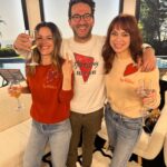 Rachel Bilson Instagram – The ends not near, it’s here…again. @joshschwartz76 always trying to make me disappear. 🦈 🐊!!! Thanks for this trip down south @themelindaclarke @katelucie @kastmedia @expothaengineer @prodbylxry @parkerjflo 🍊
