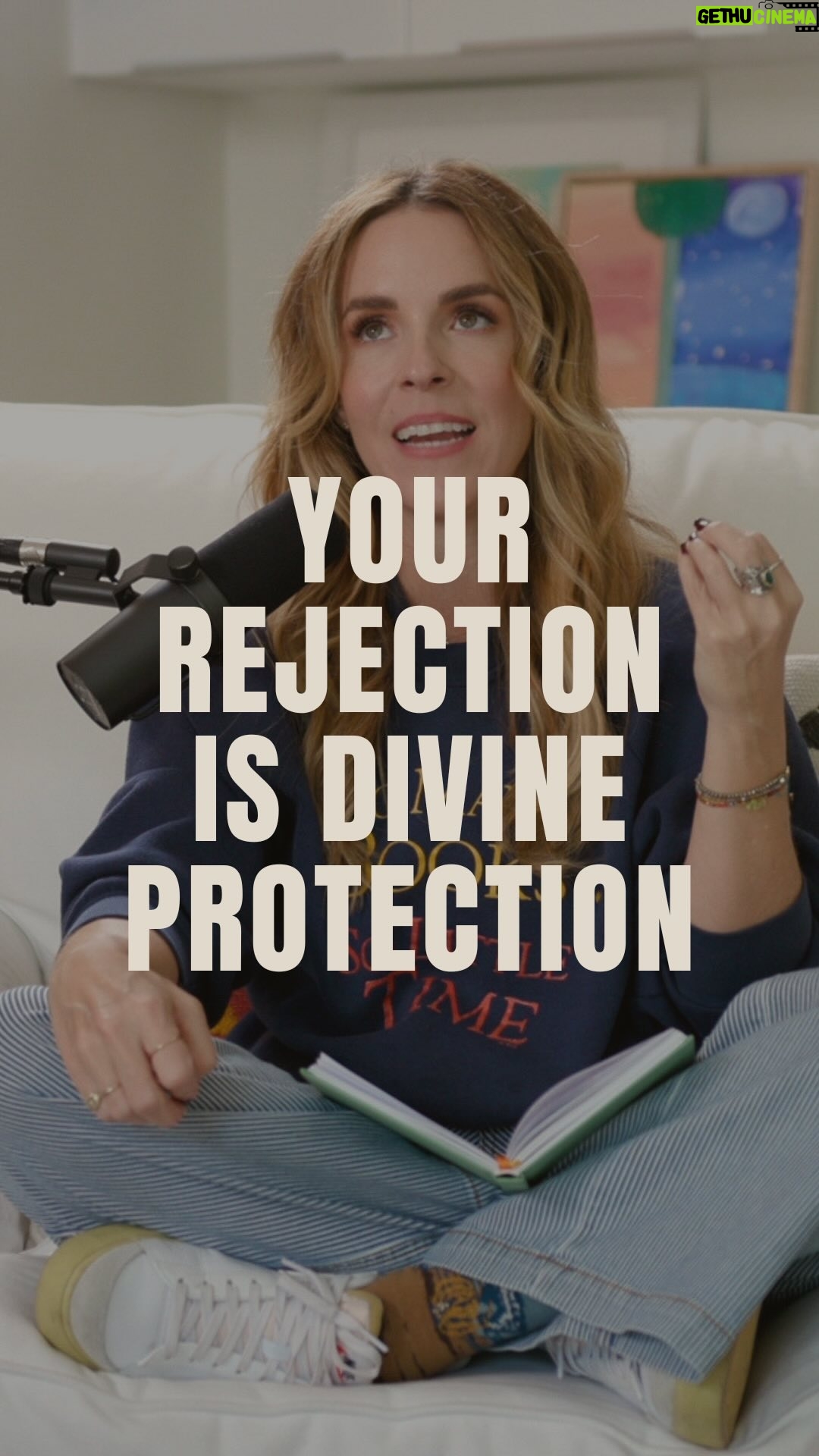 Rachel Hollis - 3 Likes - EP. 566: 7 Things I Wish I’d Known Before I Pursued My First BIG Goal
When I REALLY committed to personal development and self work I had no idea what I was doing and no clue what to expect. I didn’t have someone telling me how to achieve my goals or (even better) what I was doing wrong. If I could time travel back 15 years, these are the things I wish I’d known. I hope you find them helpful 🤟🏻
Listen wherever you get your podcasts!