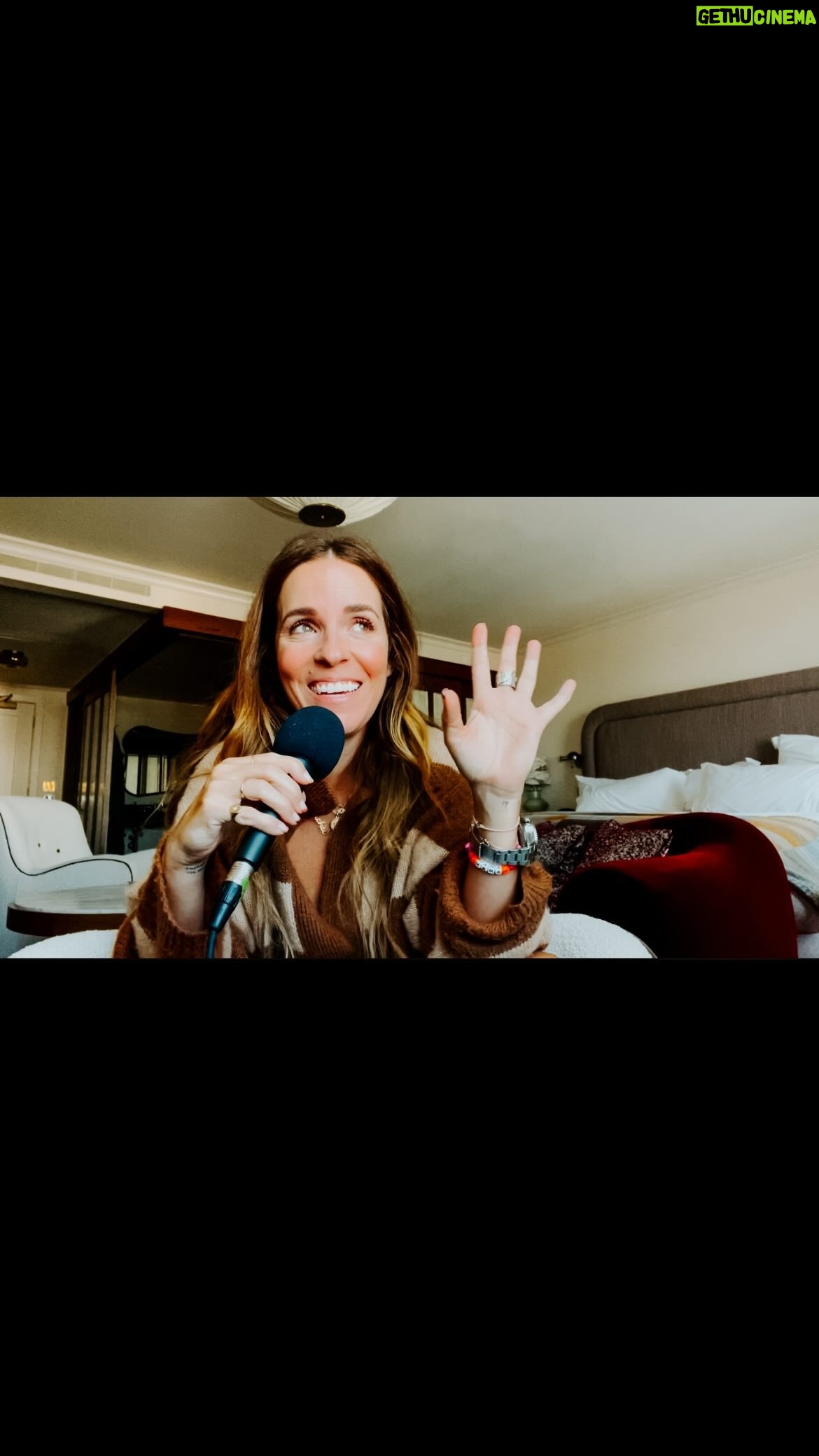 Rachel Hollis - 7.3K Likes - EP 369: Law of Attraction Manifesting Vibration and ideas for being mindful of what you’re putting out in the world. This episode feels like a good conversation as we start this new year and do our best to do our best. You can listen in wherever you get your podcasts.
PS- am I the only one who sees 369 and immediately hears “damn you fine”?!