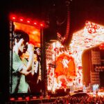 Rachel Hollis Instagram - Last night at the @chilipeppers — an absolutely EPIC show! My face was melted off by guitar / bass mastery, my heart was so happy singing along and my legs still hurt from dancing. *️⃣ What a dream!