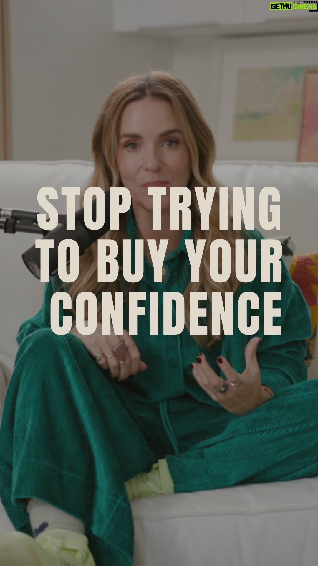 Rachel Hollis - 3 Likes - EP. 574: Confidence | You, Feeling More Like YOU!
Confidence is something you build… not something you buy. Confidence is about you feeling like you. Not you LOOKING like someone you see on the internet.
I’m chatting through confidence and what it really means on the podcast today!