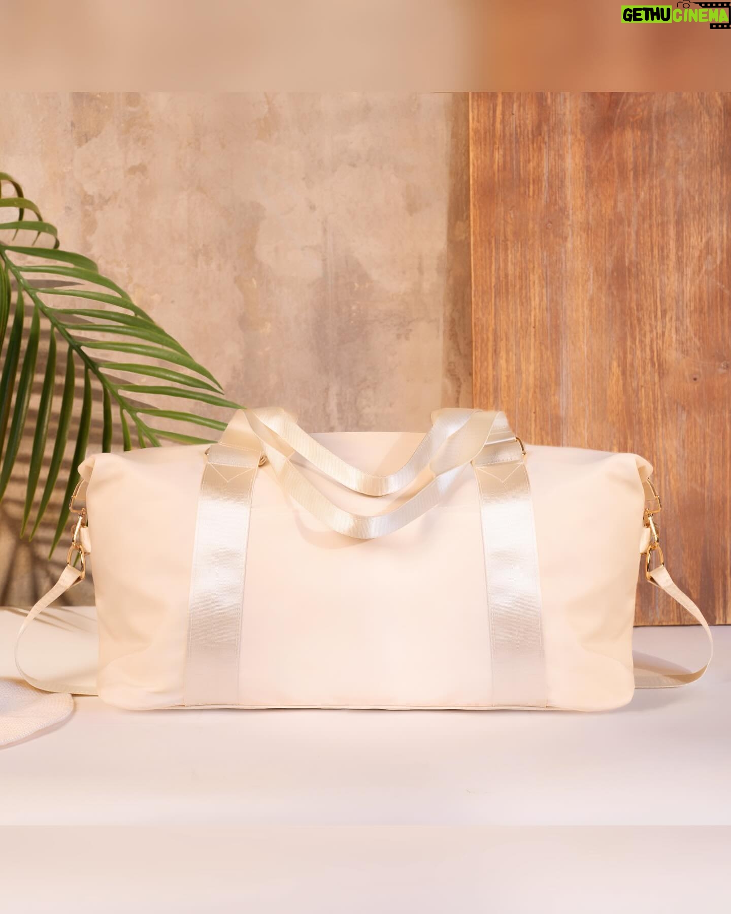 Rachel Zoe Instagram - The weekend is here and so is the summer curation from @curateur βοΈ I am so beyond excited to share these amazing treasures with you, and I know they will keep you looking and feeling your best all season! Swipe to see more and shop at the link in my bio! π