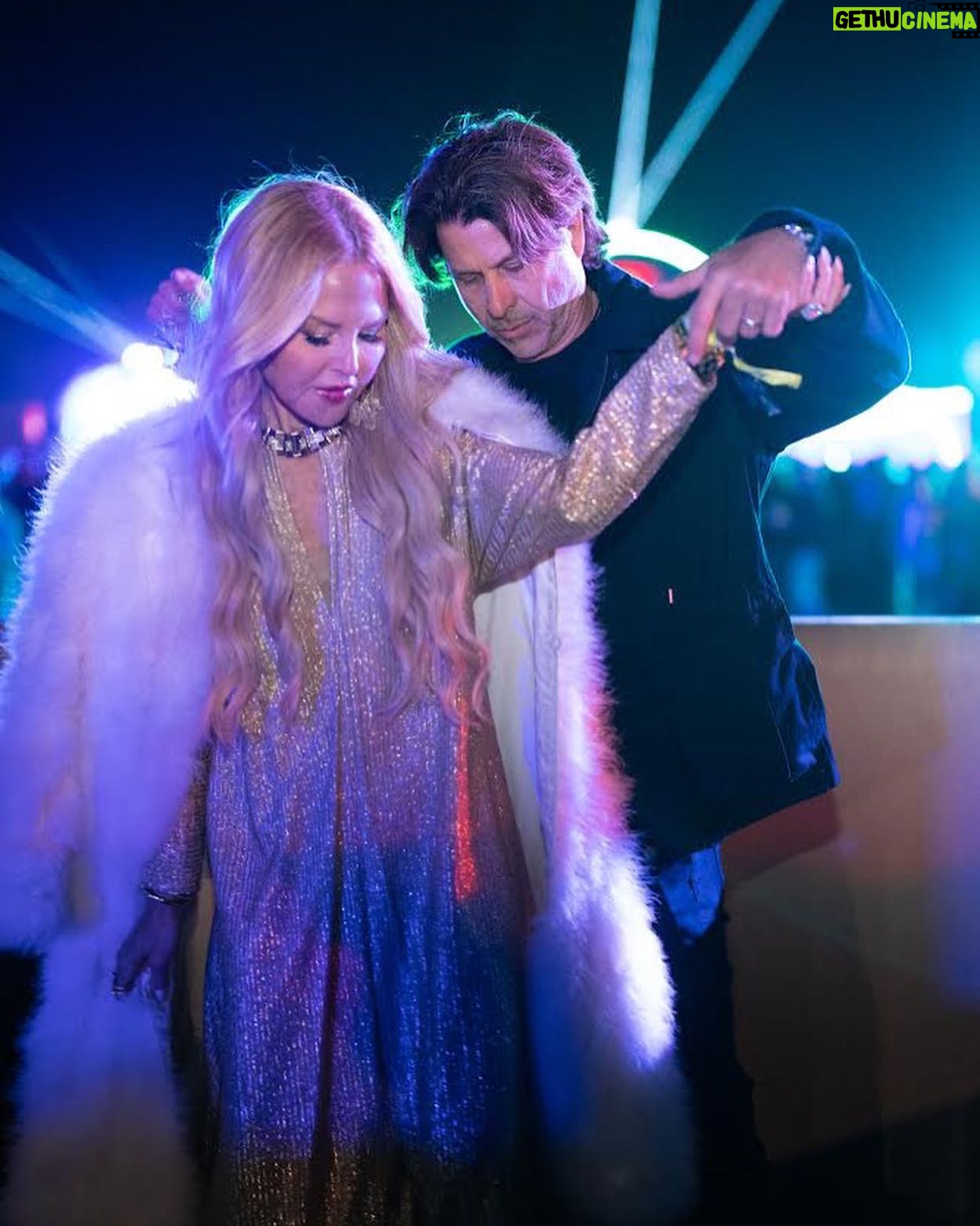 Rachel Zoe Instagram - How night 1 of @coachella weekend started @nylonmag party and how it ended with my favorite life date β€οΈ @rbermanus ..ππΊπͺ© π₯