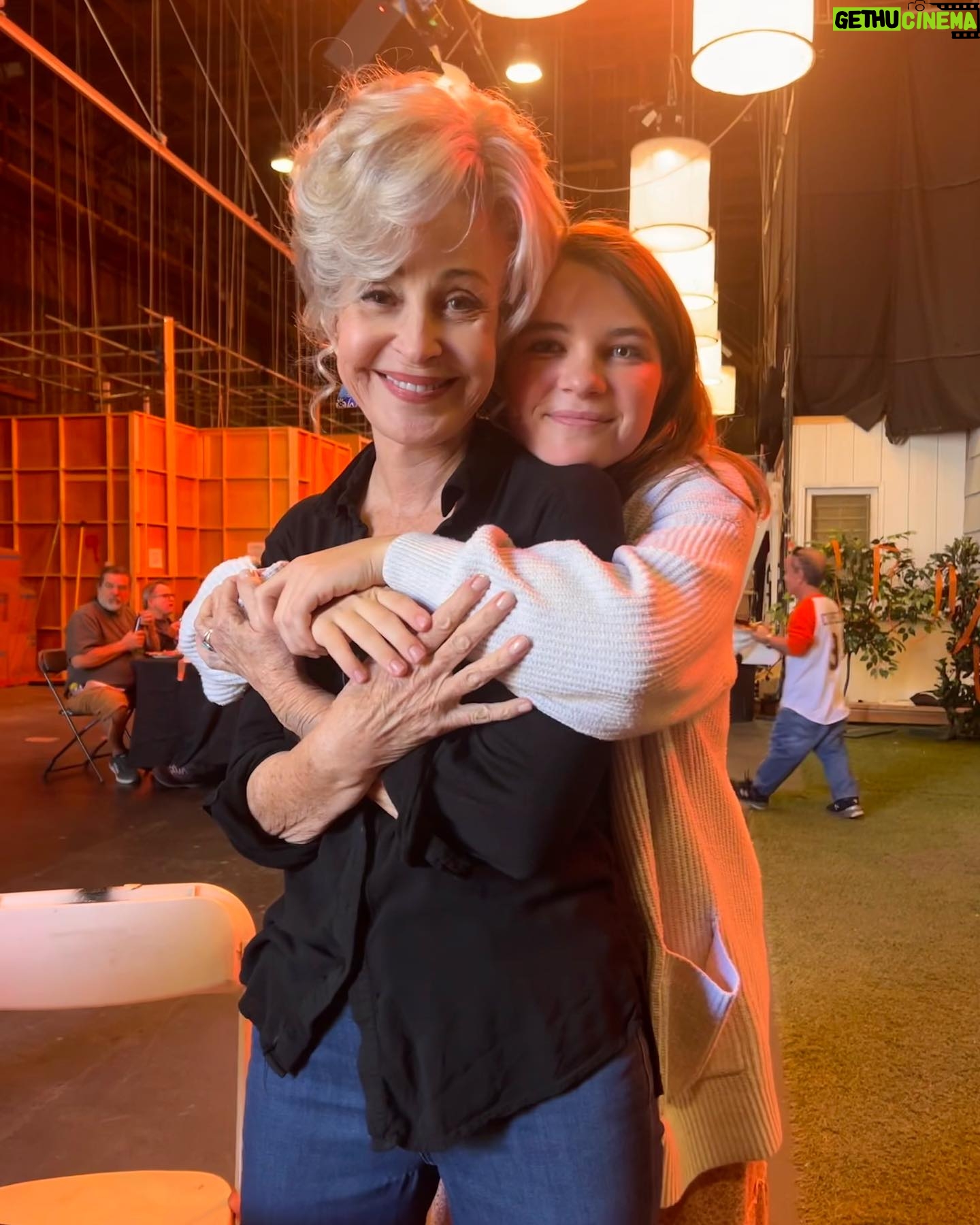 Raegan Revord Instagram - 2 episodes down ❤️🩹